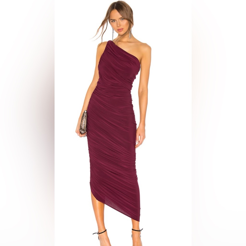 Norma Kamali Diana Gown in Plum
